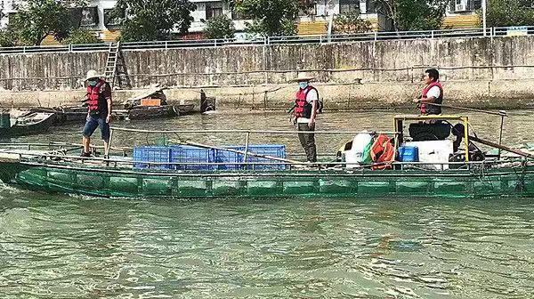 近年来，汕头市持续开展江河湖海清漂行动。（摄影：黄泽春）.jpg